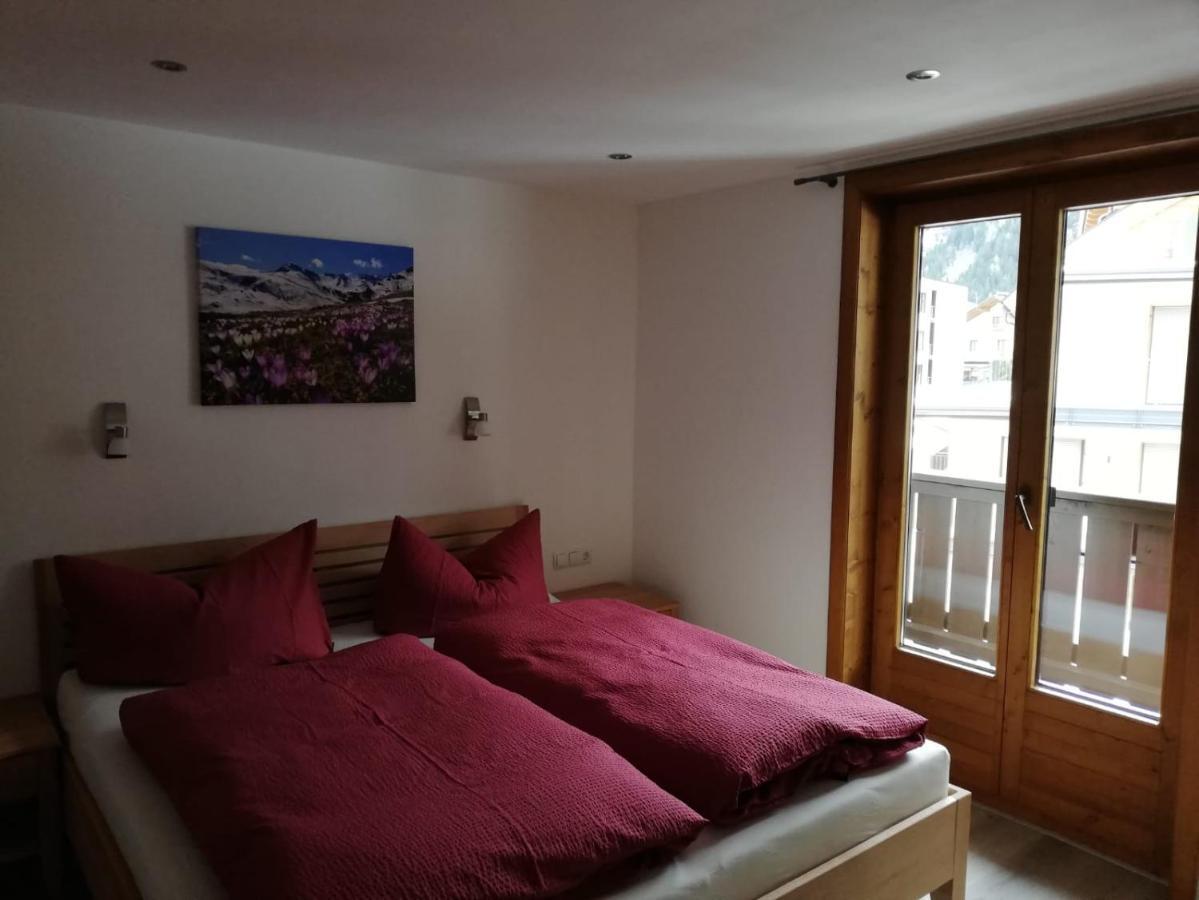 Ferienwohnung Haus Hell Mayrhofen Exterior foto